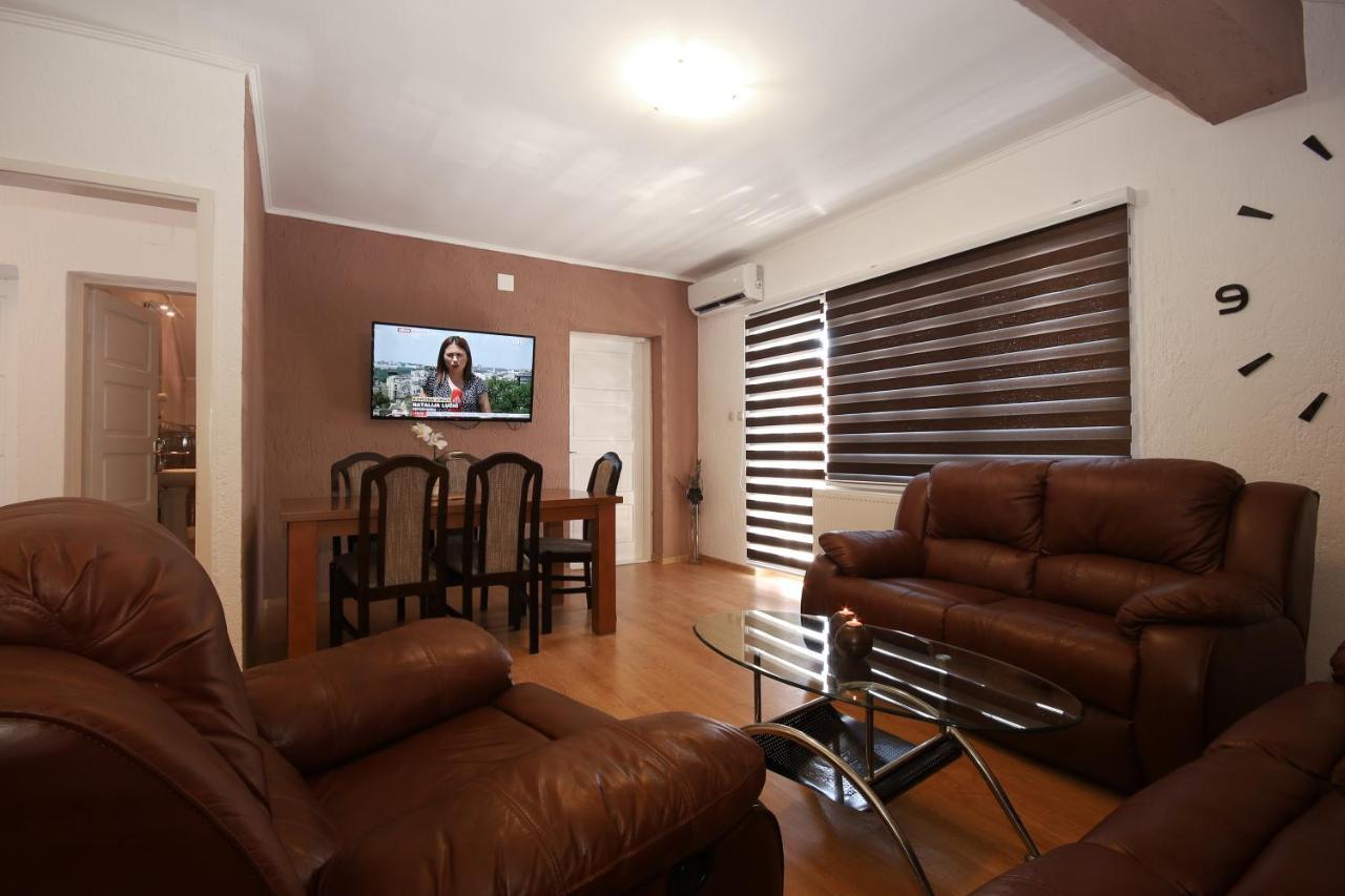 Apartments Sweet Home Otocac Ngoại thất bức ảnh