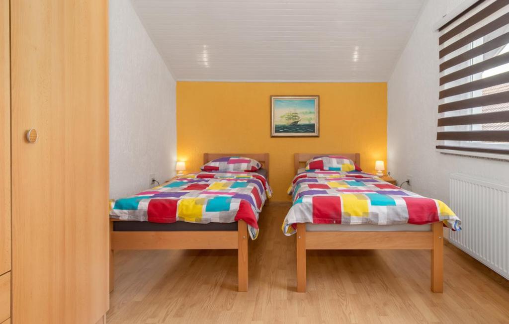 Apartments Sweet Home Otocac Ngoại thất bức ảnh