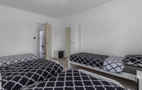 Apartments Sweet Home Otocac Ngoại thất bức ảnh