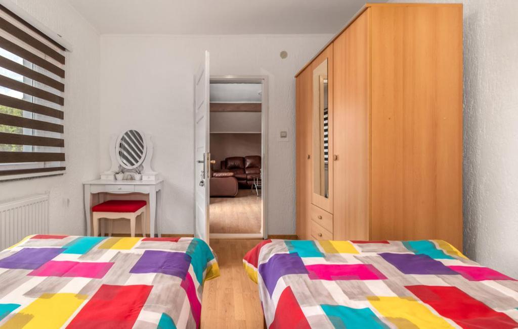 Apartments Sweet Home Otocac Ngoại thất bức ảnh